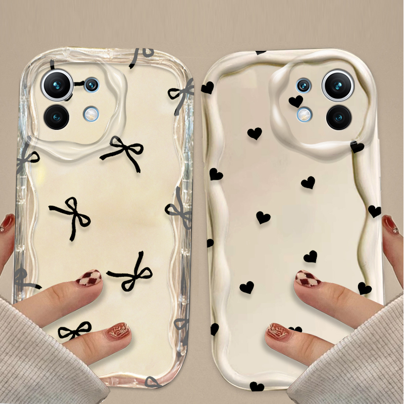 Magazines - Funda Negra con Lazo y Corazón
